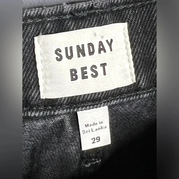 Aritzia Sunday Best Baggy Jeans - Picture 5 of 6